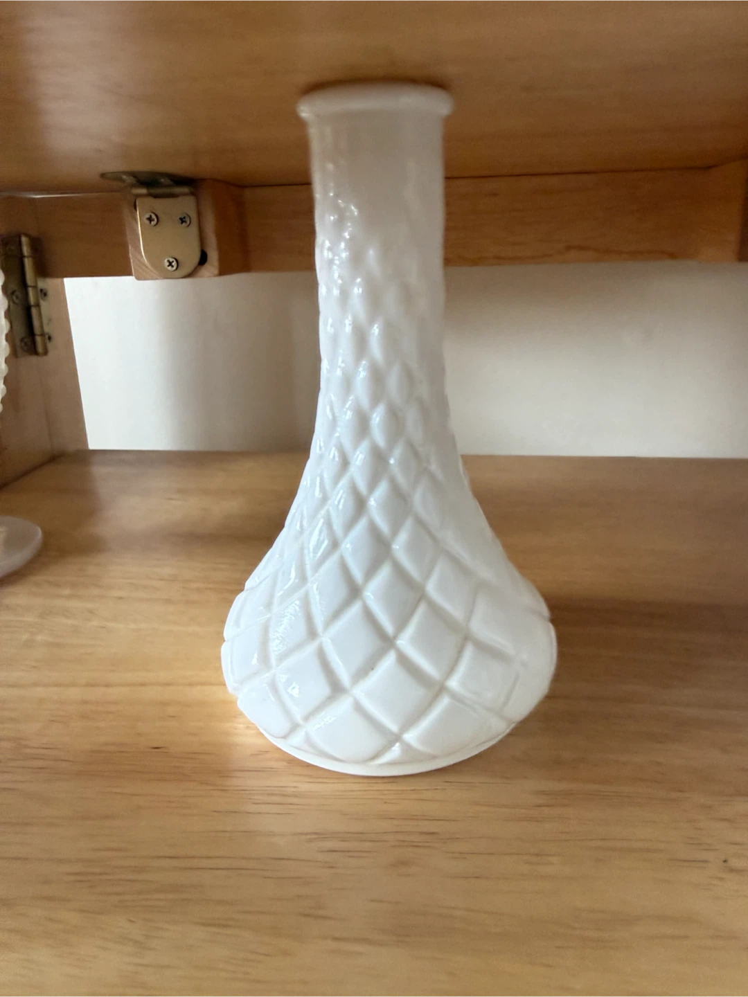 Set of 12 pieces Vintage Milk Glass Vases and Dish - photo 5