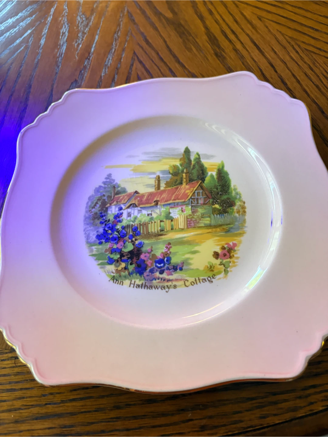 Royal Winton "Ann Hathaway's Cottage" Plate