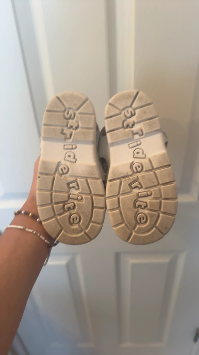Stride Rite White Sandals - photo 2