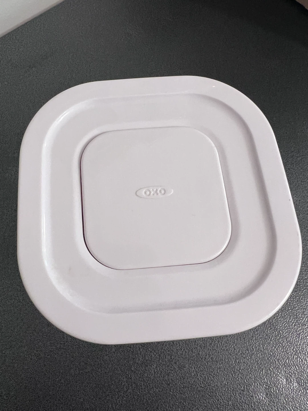OXO Good Grips POP Airtight Container – 1L – Like New - photo 4
