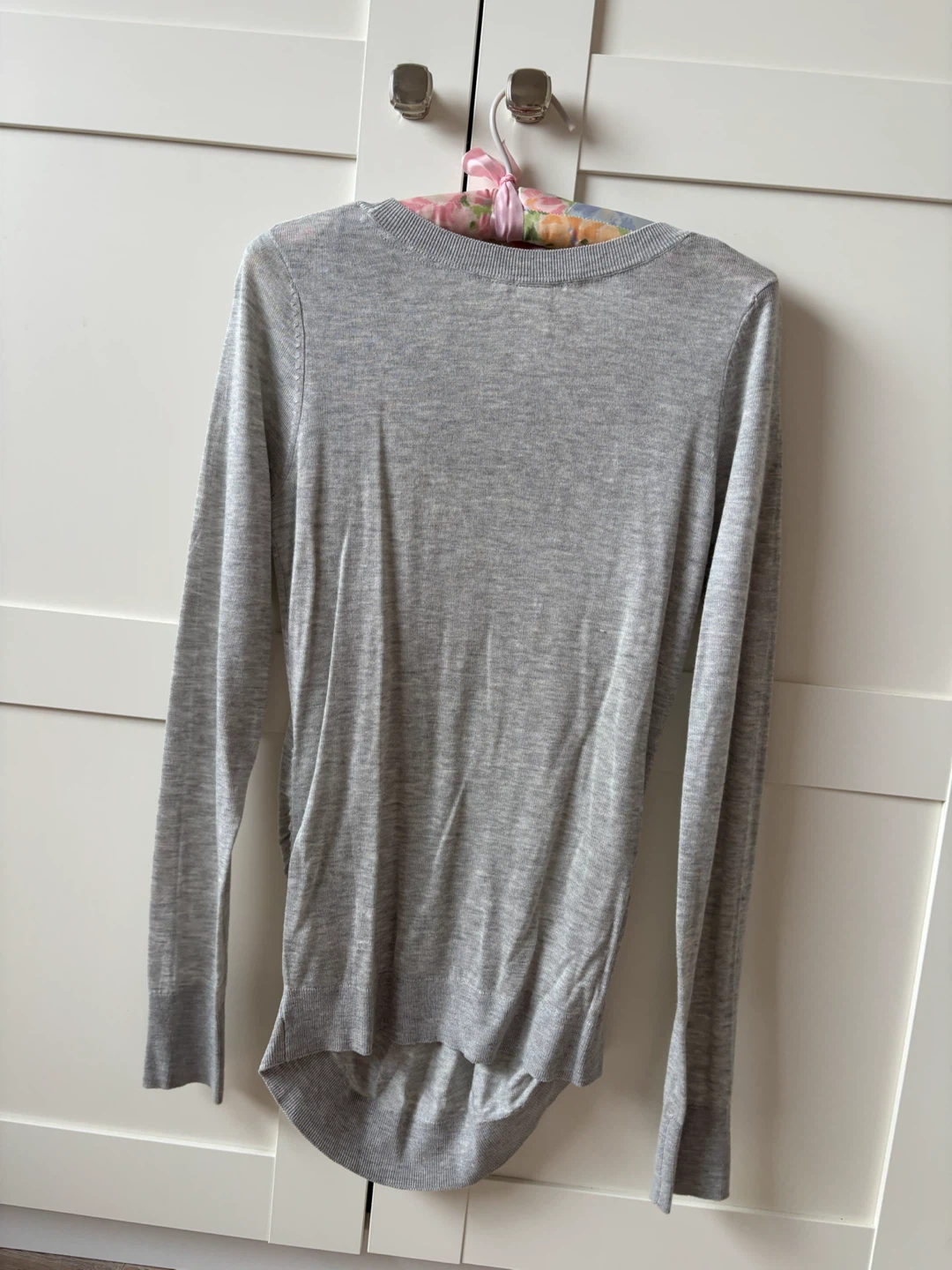 H&M light fall/spring Maternity top - photo 3