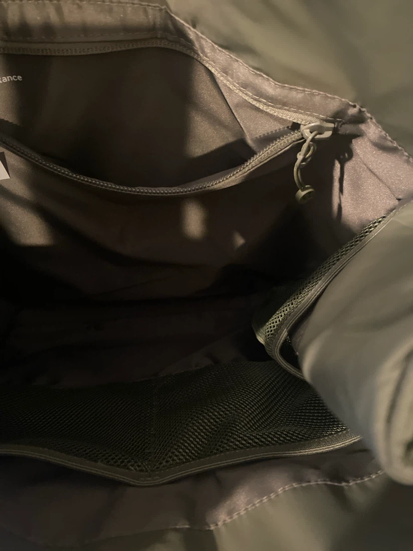 Lululemon Quilted Shoulder Bag - Olive Green - photo 3