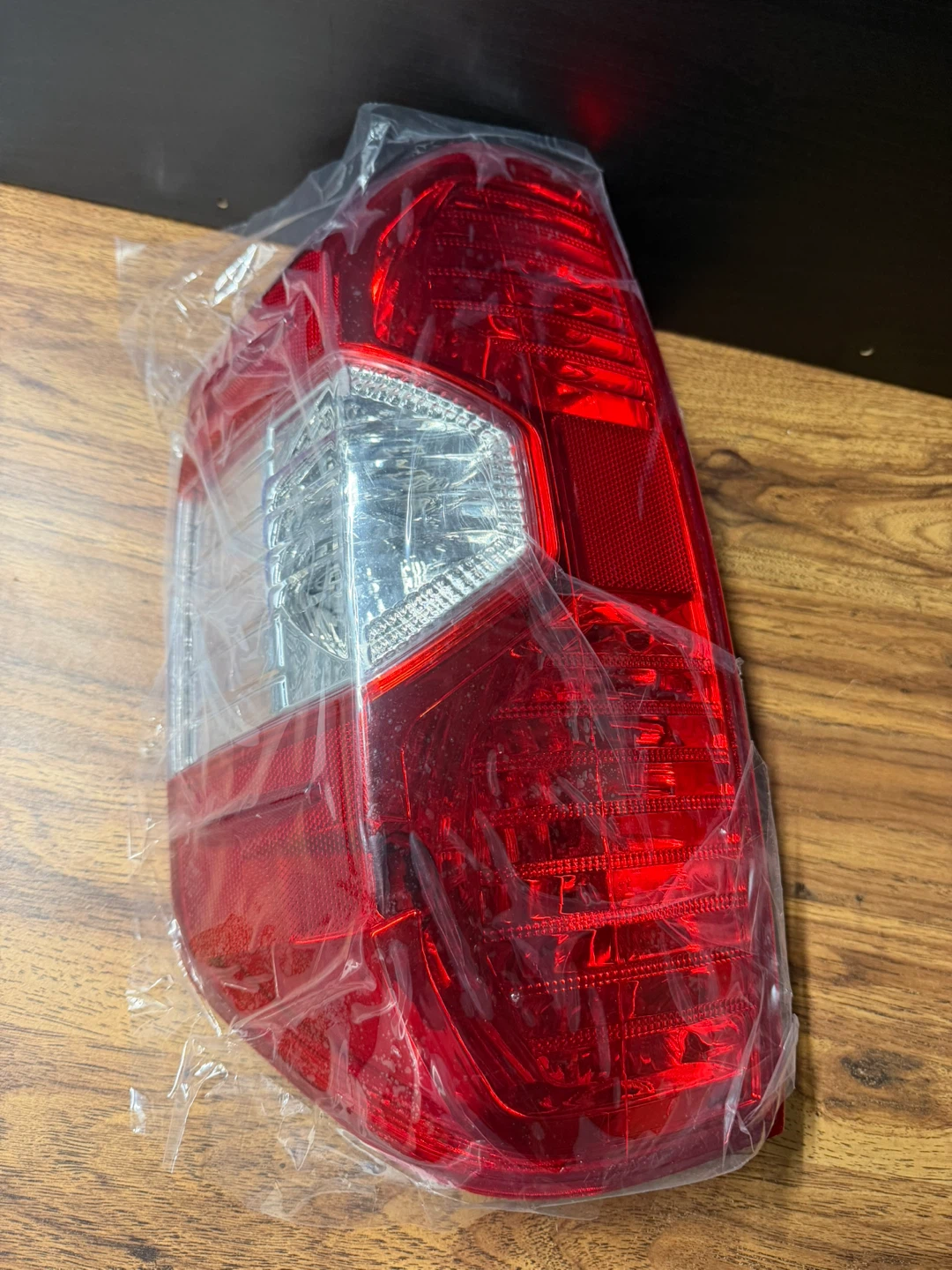 Left Tail Light for Toyota Tundra - photo 2