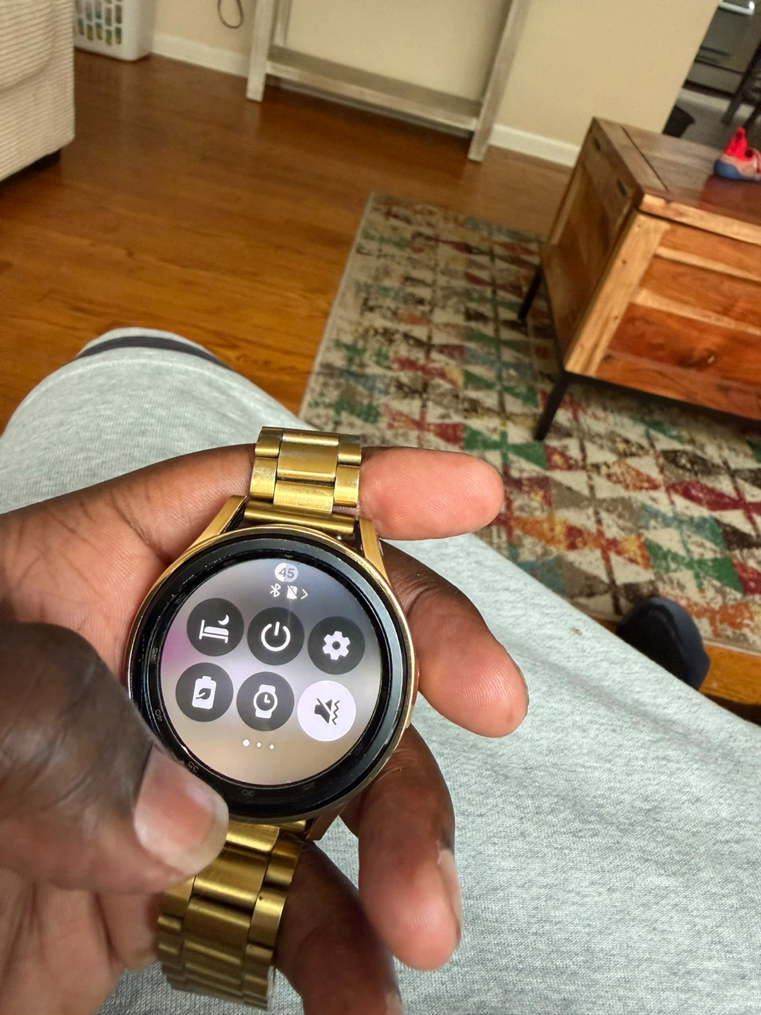 Samsung Galaxy Watch Gold - photo 2