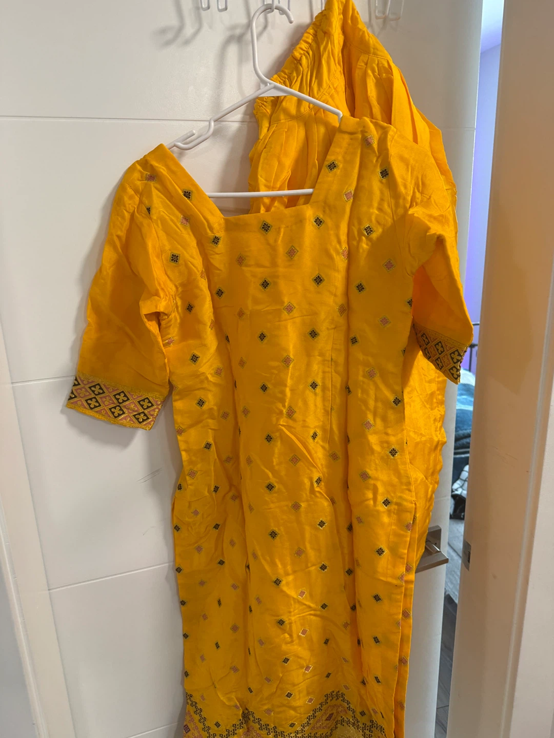 Yellow Traditional Punjabi Salwar Kameez