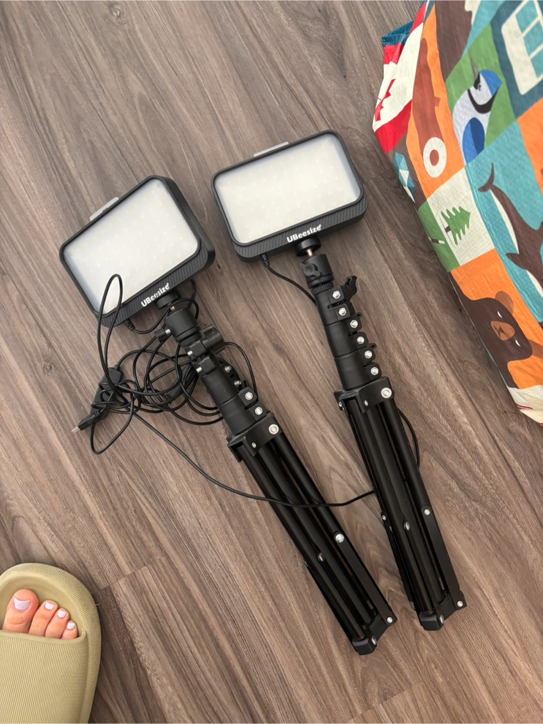 UBeesize LED Video Light Kit