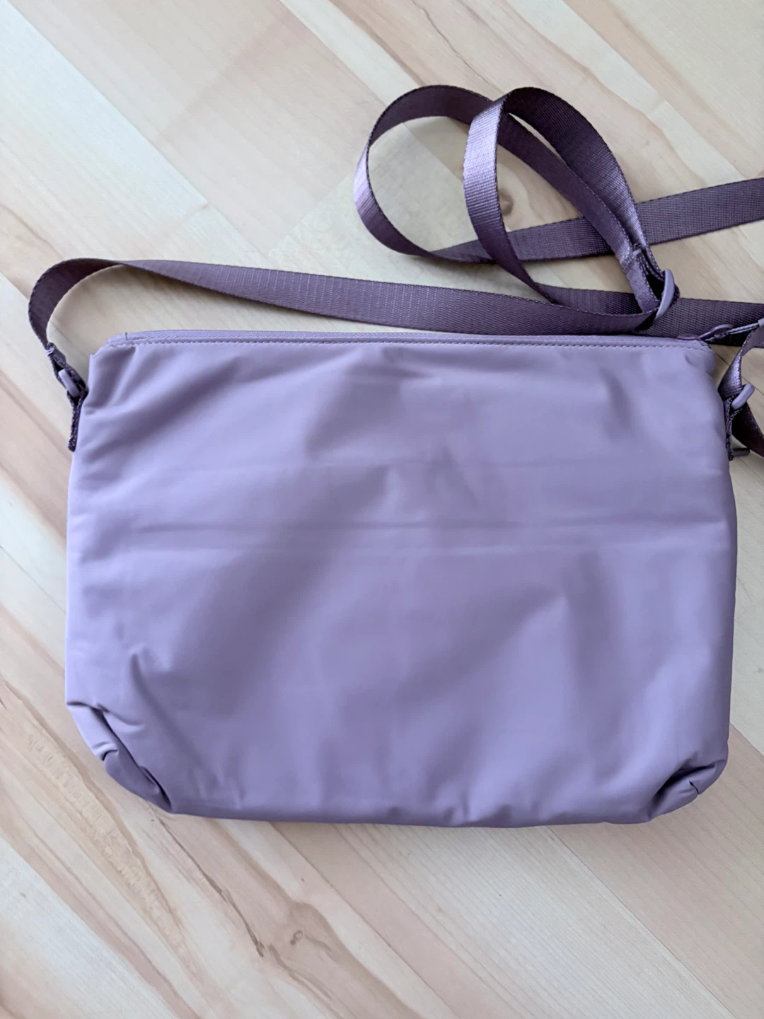 Lululemon Sling bag - photo 2