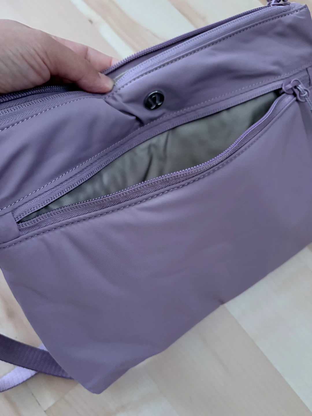 Lululemon Sling bag - photo 4