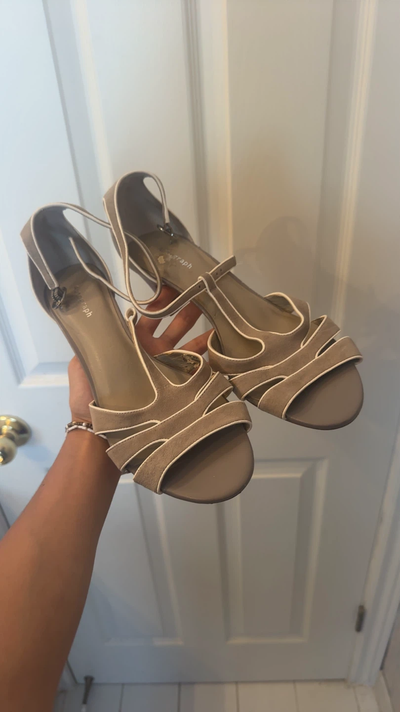Autograph tan Sandal Heels
