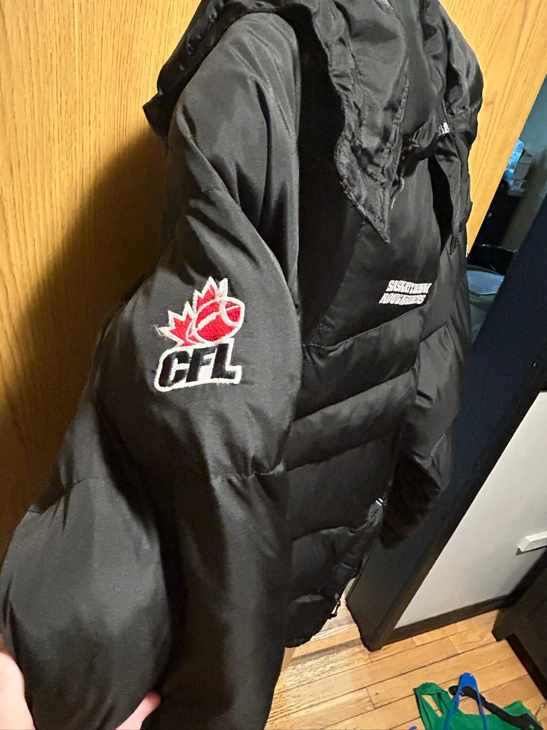 Saskatchewan Roughriders CFL Reebok Puffer Jacket - photo 3