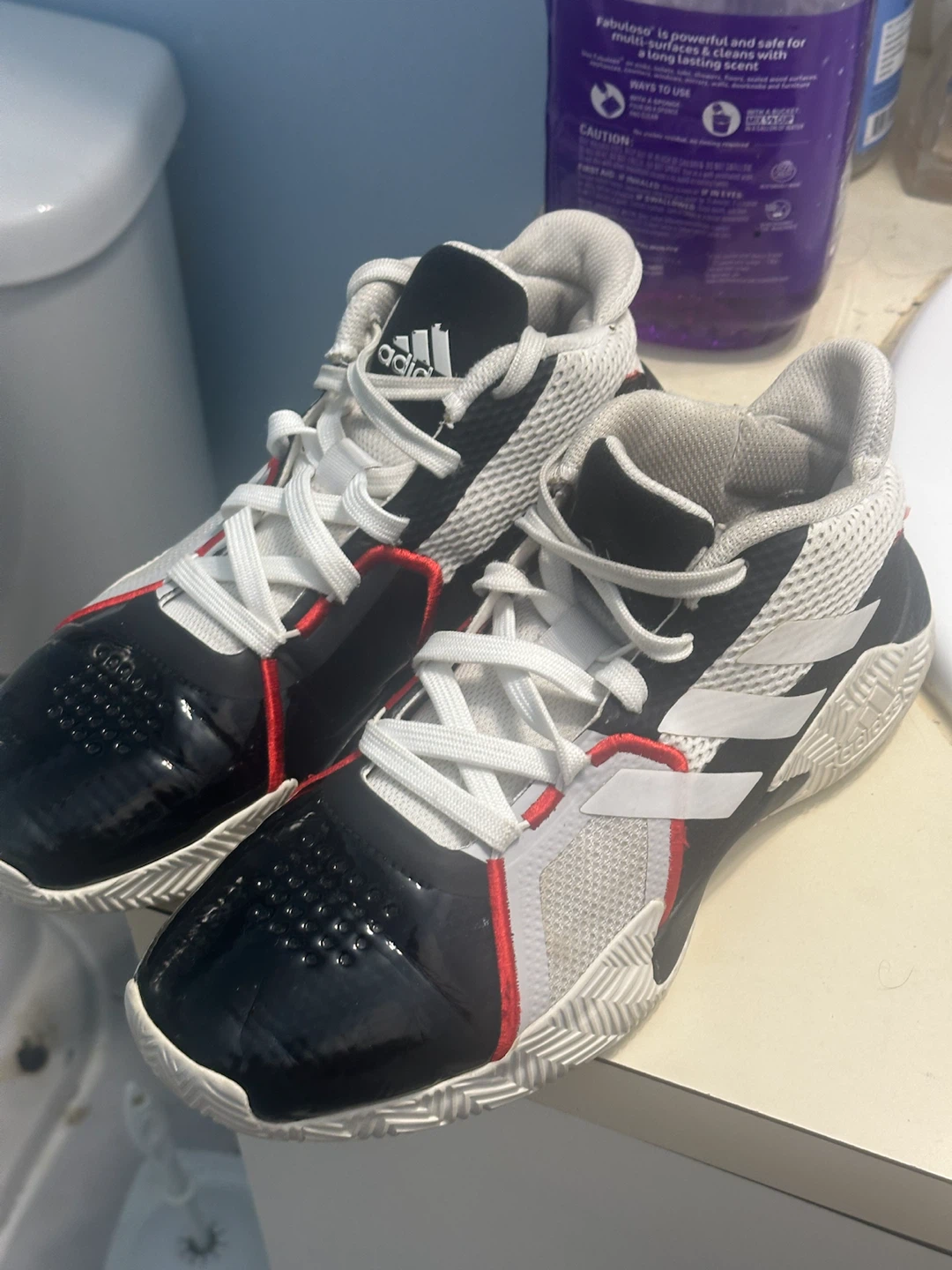Adidas Basketball Shoes Size 7