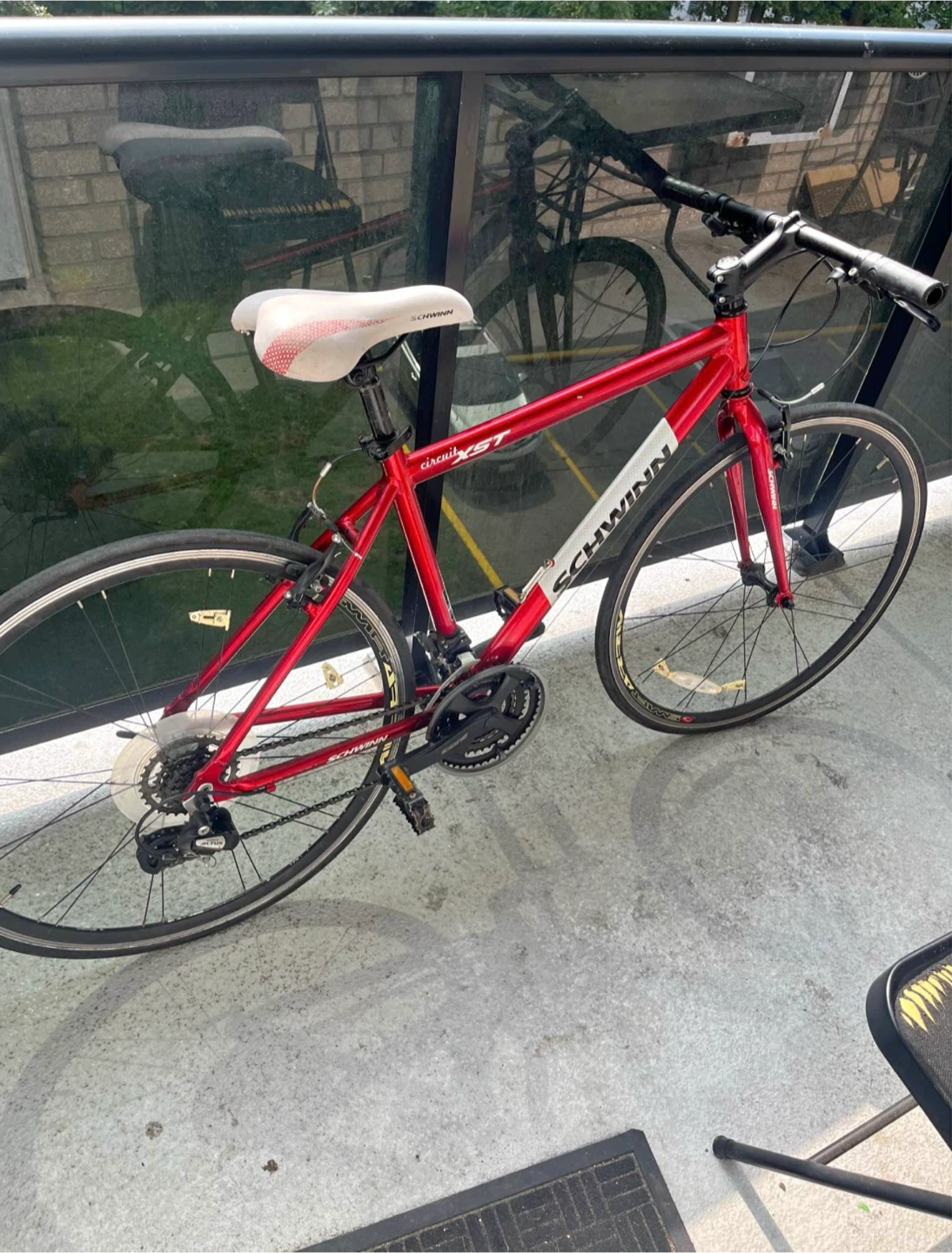 Schwinn Circuit XST Hybrid Bike