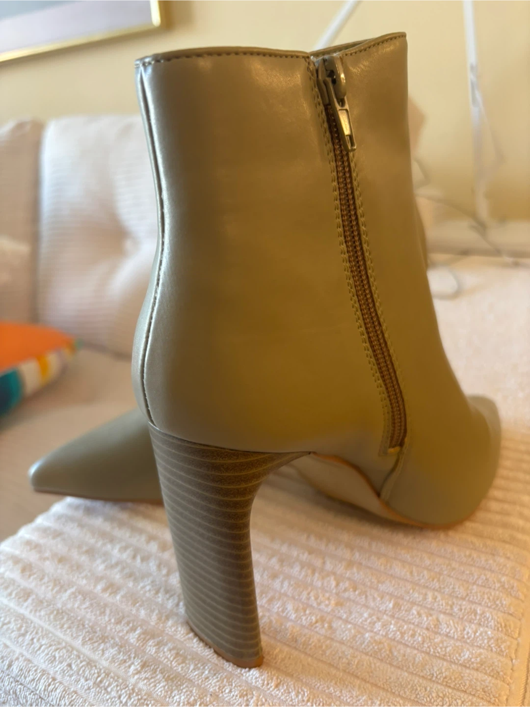 Halston Heeled Ankle Boots - Khaki - photo 3