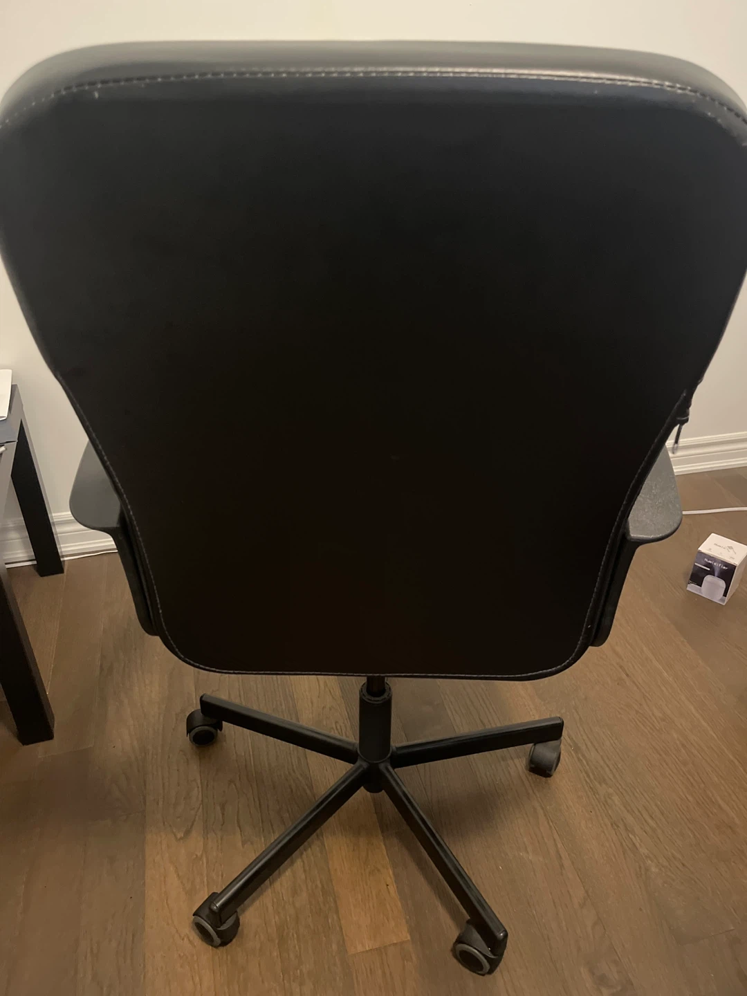 Black Office Chair - photo 3