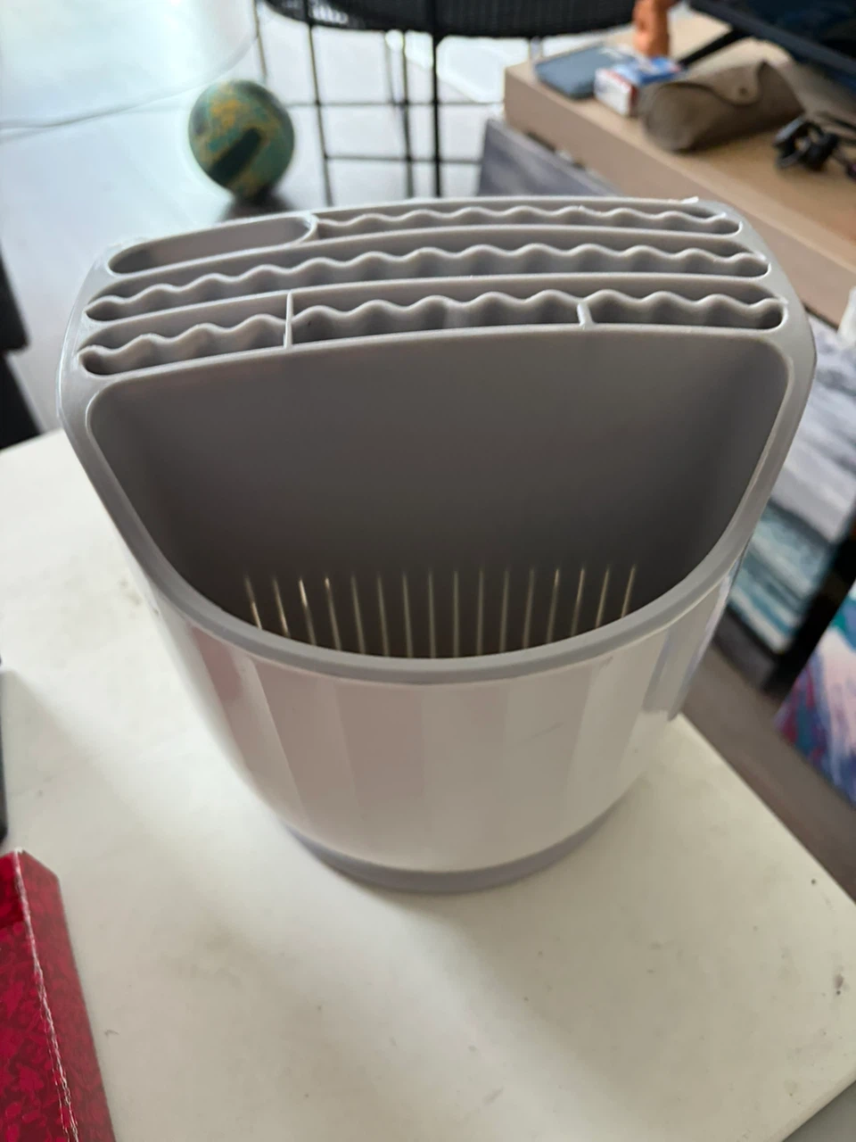 Gray Knife Cutlery Holder