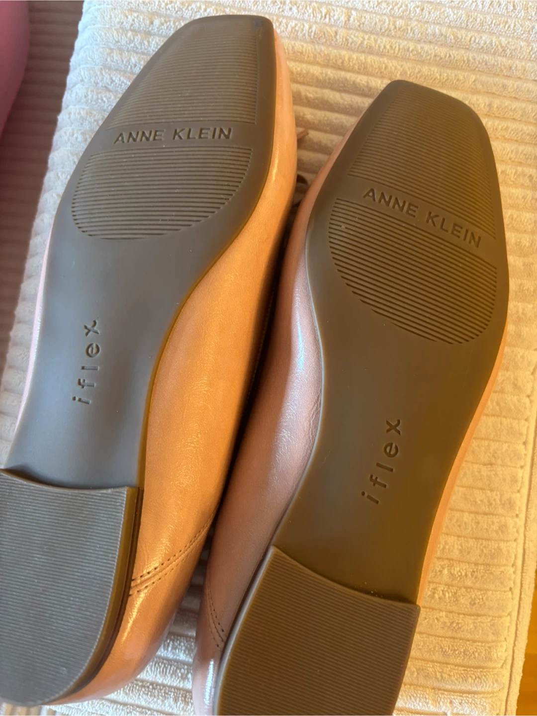 Anne Klein Ballet Flats - photo 3