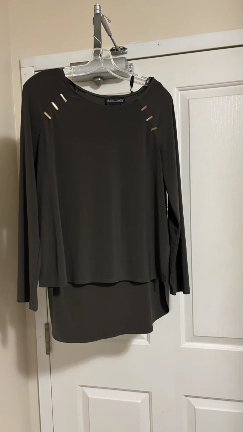 Frank Lyman long sleeve olive top- Size 12 - photo 4