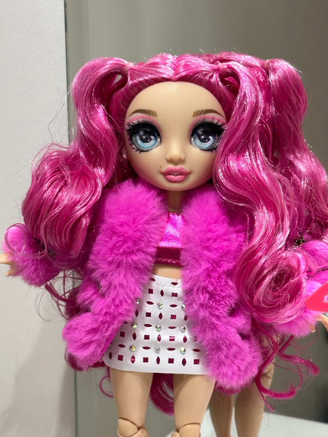 Excellent Like new Rare Rainbow High Stella Monroe doll - photo 2