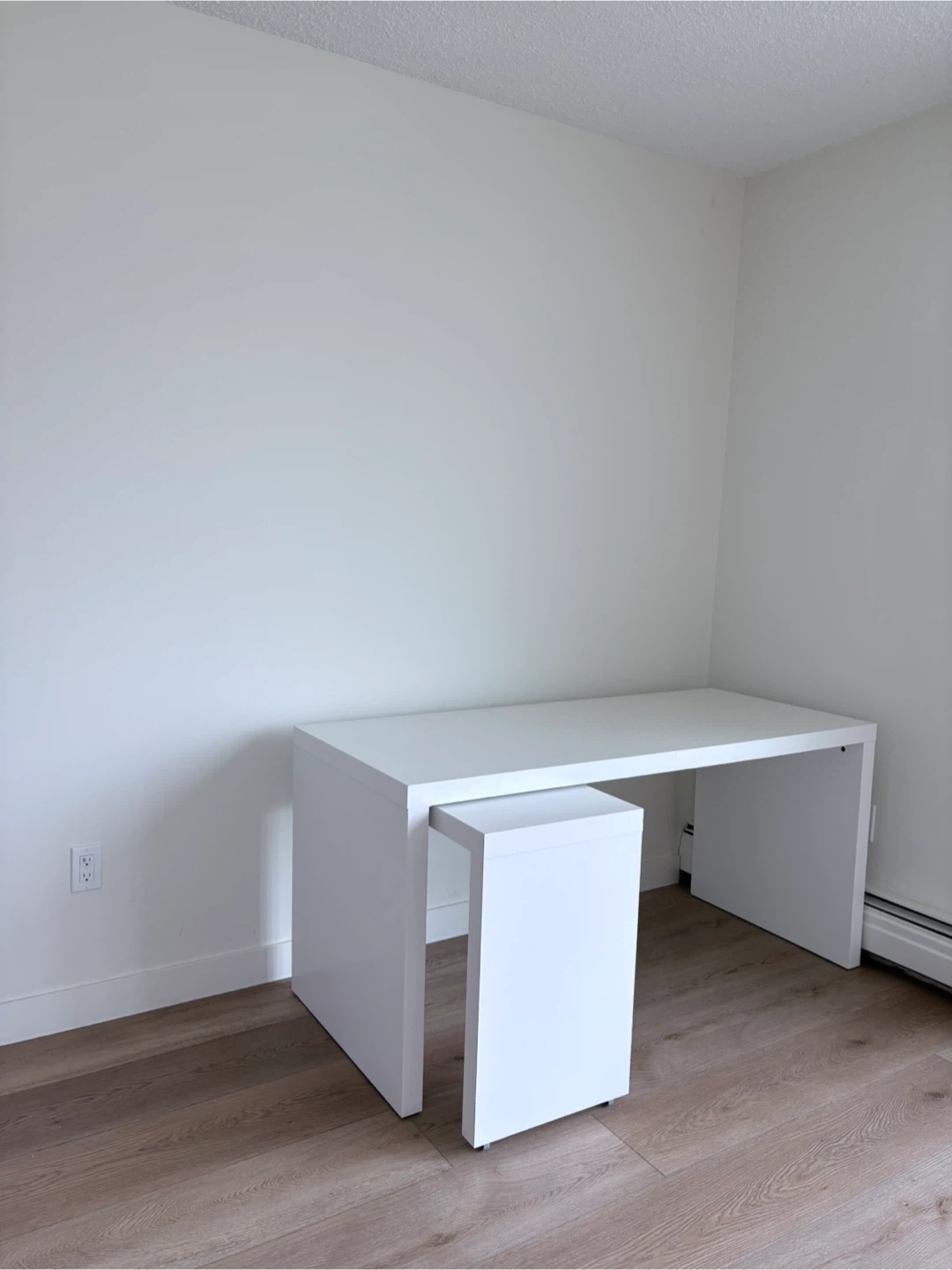 IKEA Nesting Desk - White - photo 2