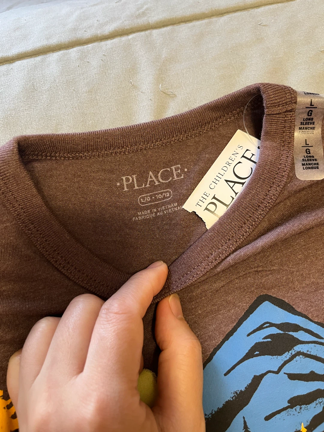The Children's Place Long Sleeve Graphic T-Shirt Size L (10/12) - photo 2