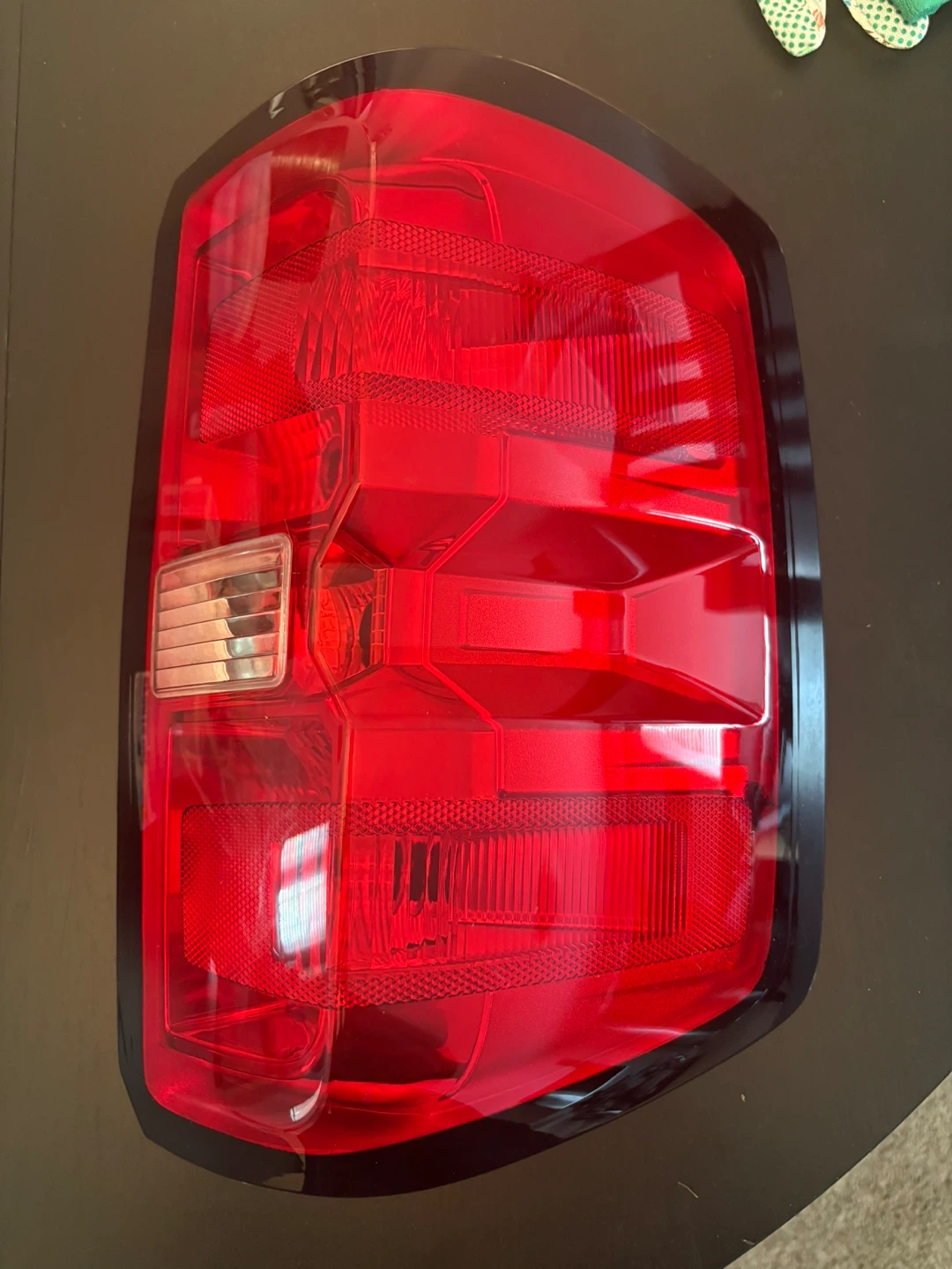 Rear Tail Light Assembly for 2014-2019 Chevrolet Silverado