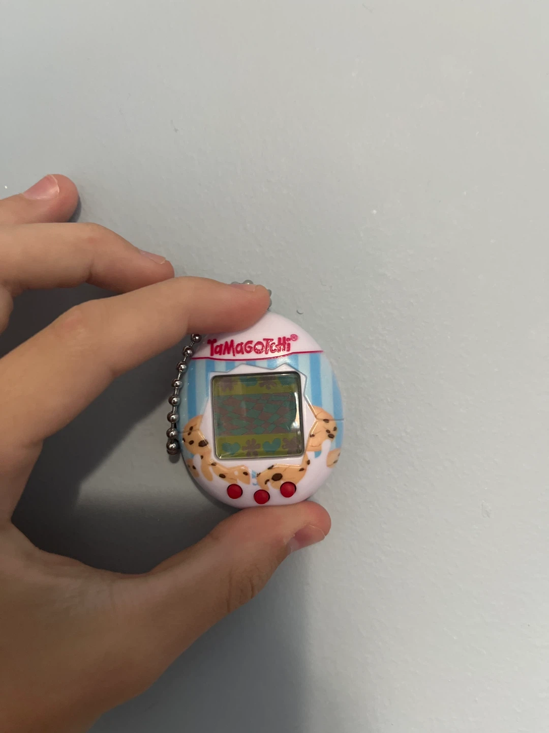 Tamagotchi virtual pet keychain