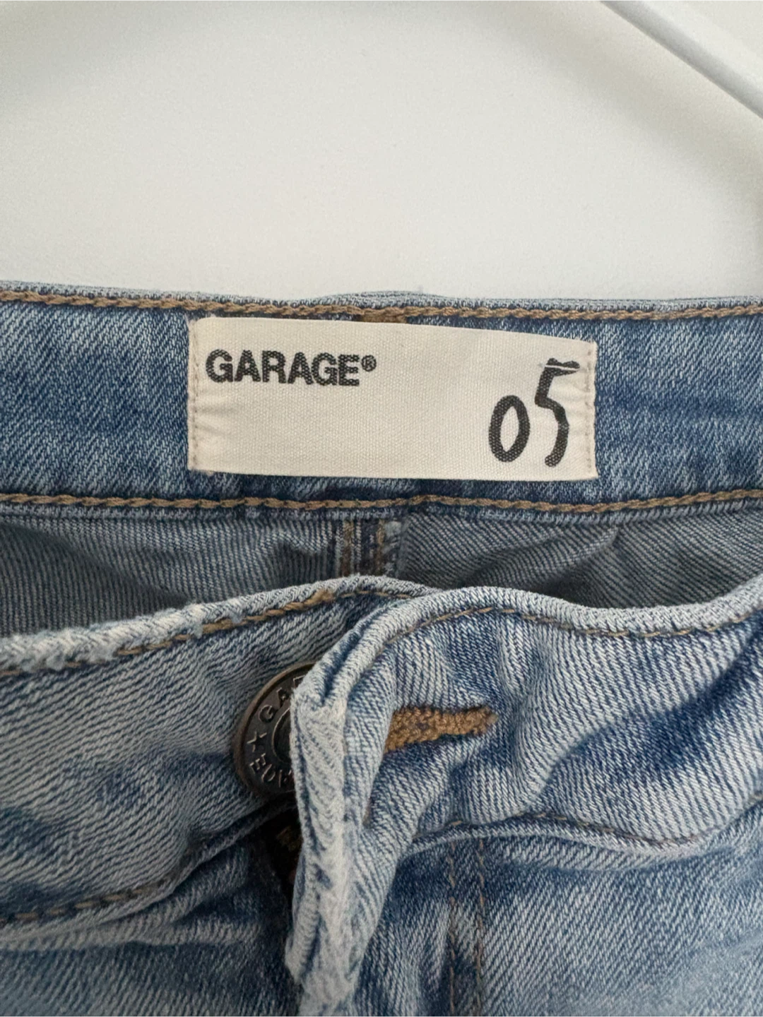 GARAGE Girlfriend Denim Ripped Jeans - photo 3