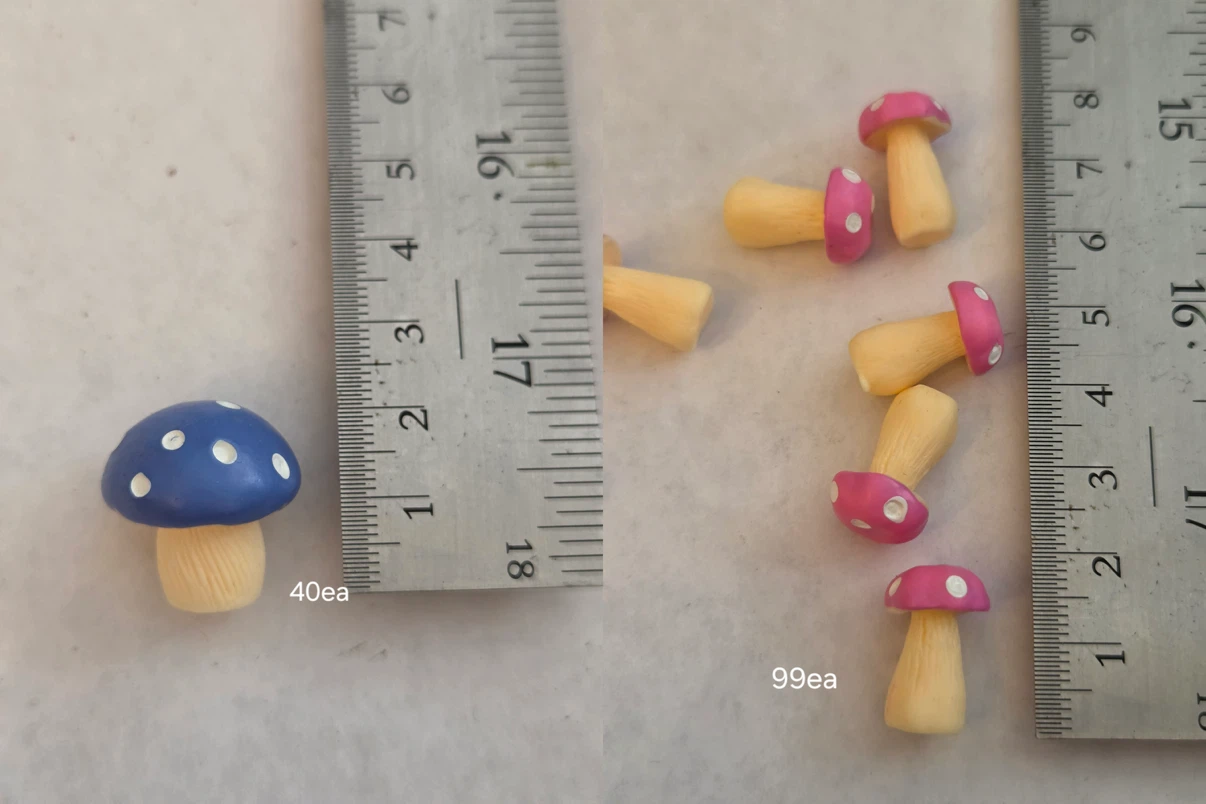 Assorted Mini Figurines (697 in total) - photo 3