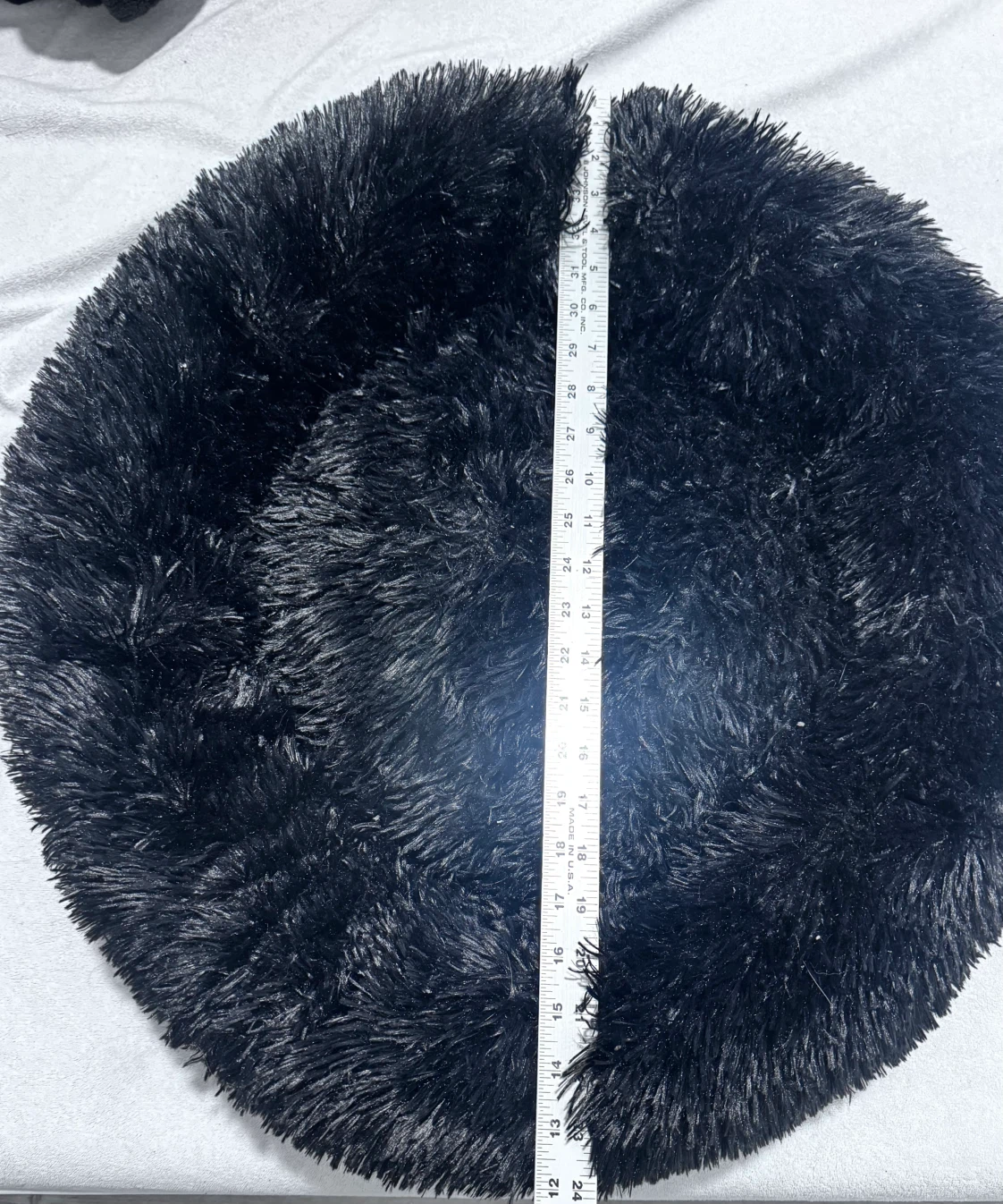 Black Plush Pet Bed - photo 3
