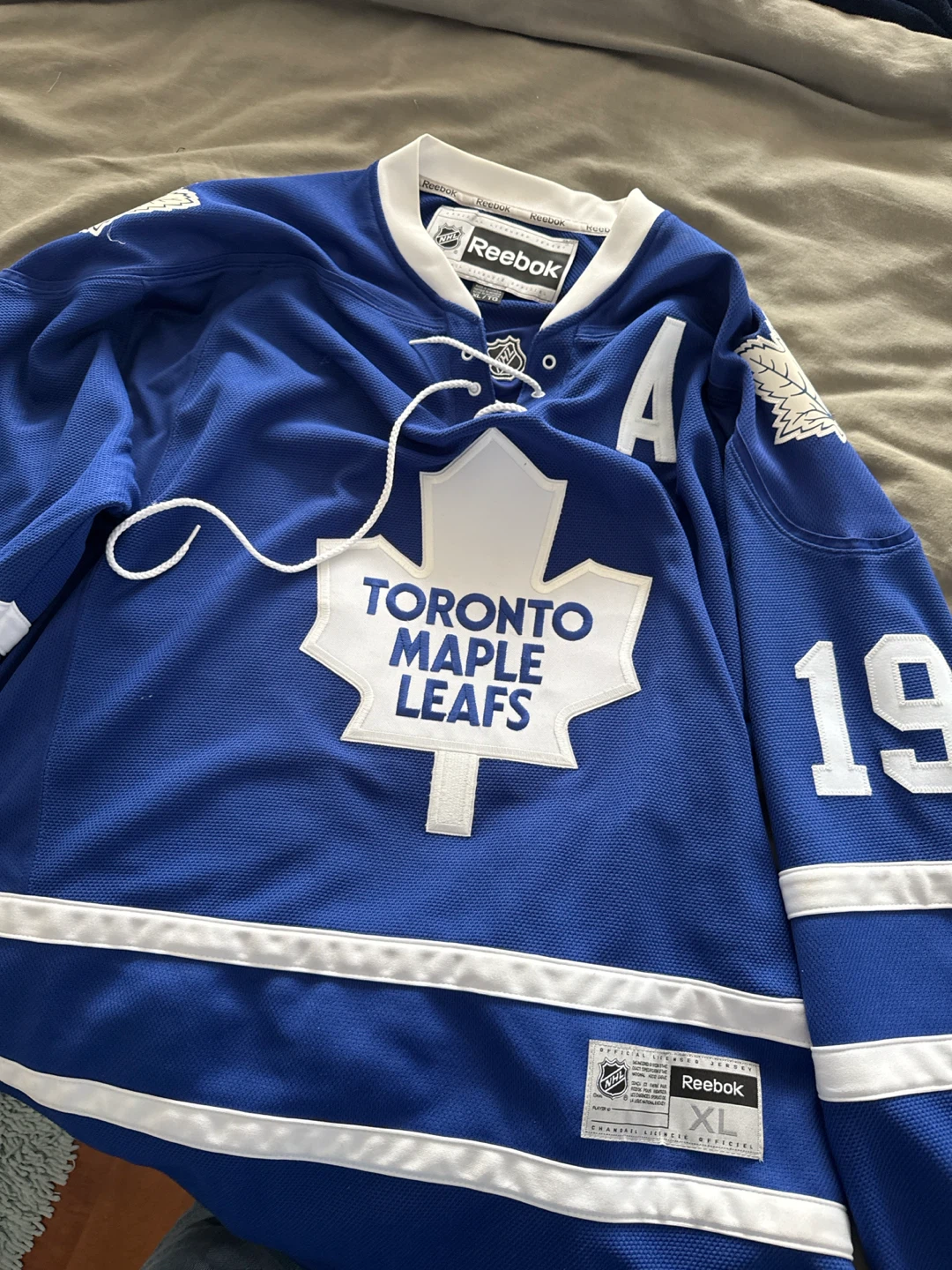 Reebok Toronto Maple Leafs Joffrey Lupul Jersey - photo 3