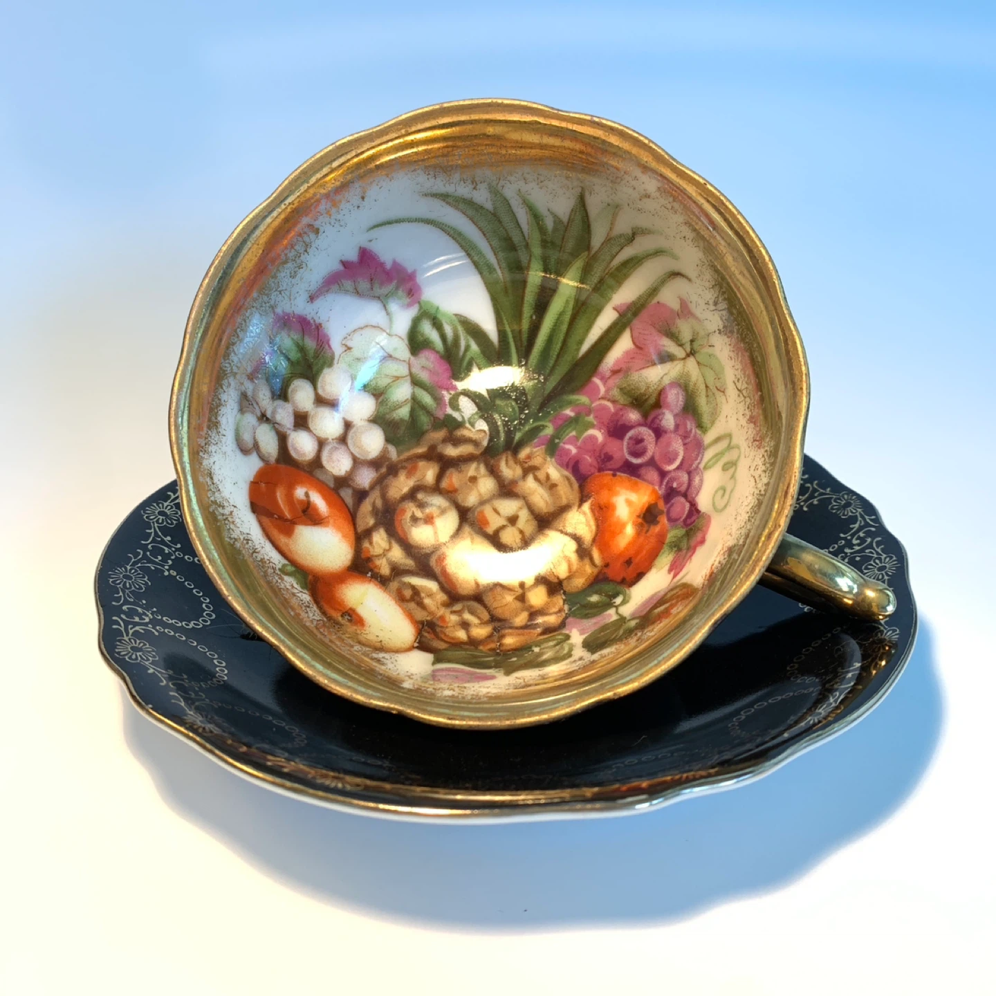 Vintage Royal Sealy Black & Gold Gilt Cup & Saucer Japan - photo 2