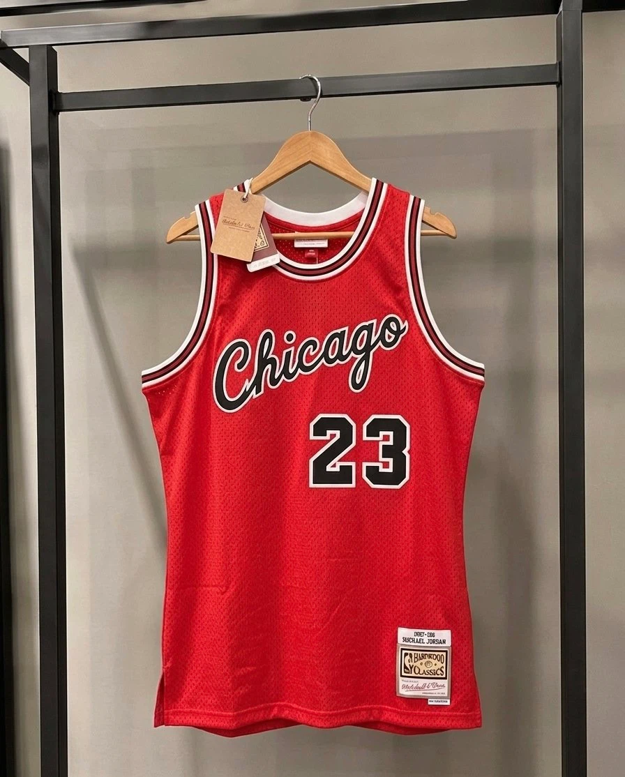 Hardwood Classic Michael Jordan Bulls Jersey Brand New - photo 2