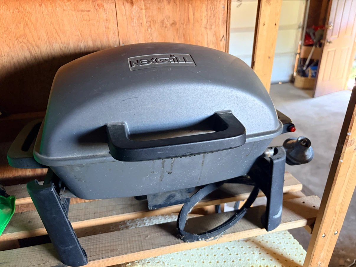 Nexgrill Portable Propane Grill