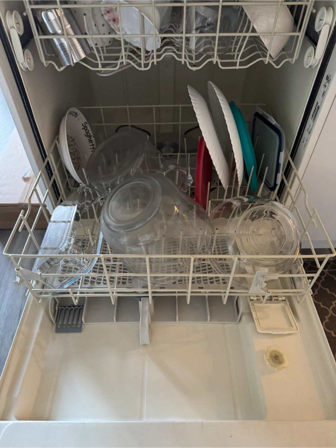 Whirlpool Dishwasher - photo 4