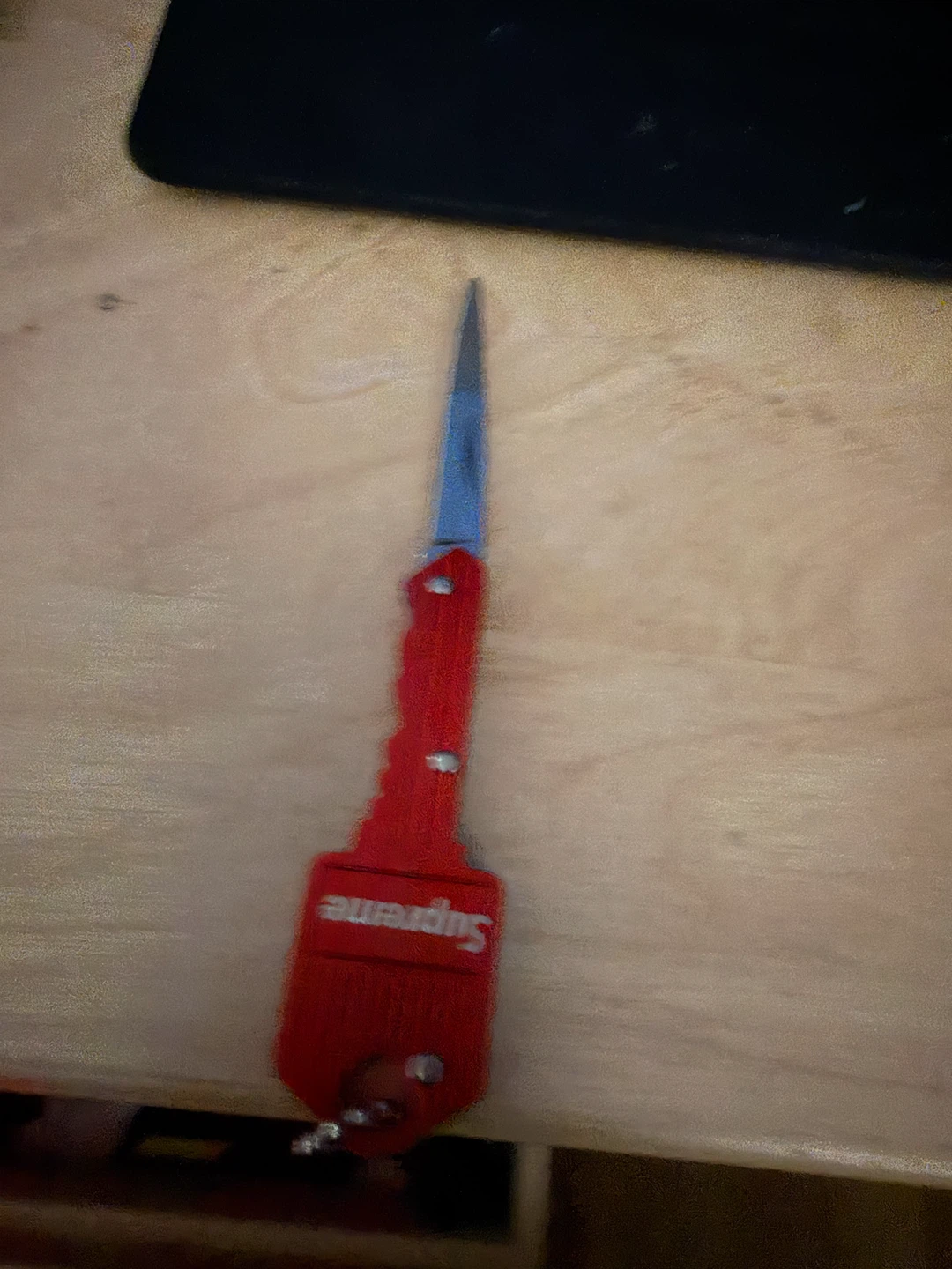 Supreme Red Key Knife - photo 2