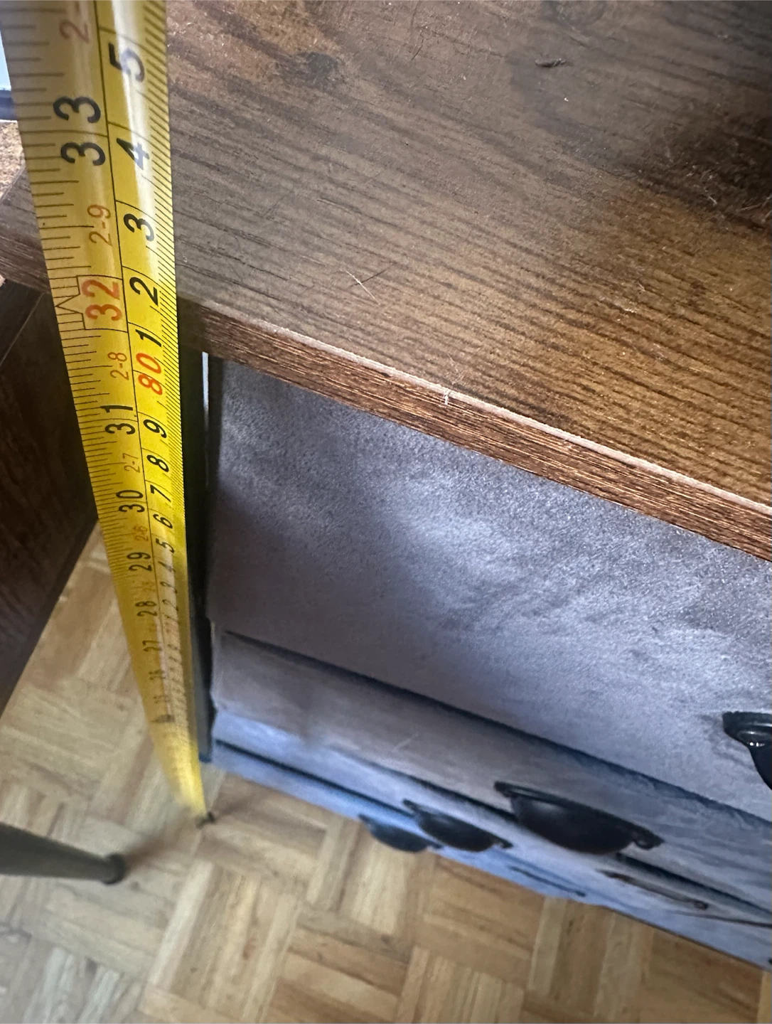 Dresser with a wood top - photo 4