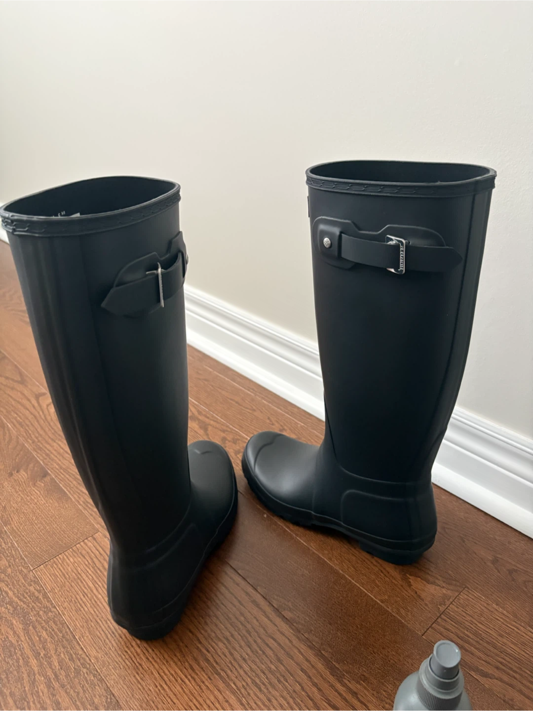 Hunter Women's Tall Rain Boots Size 7 Women- Brandnew - photo 3