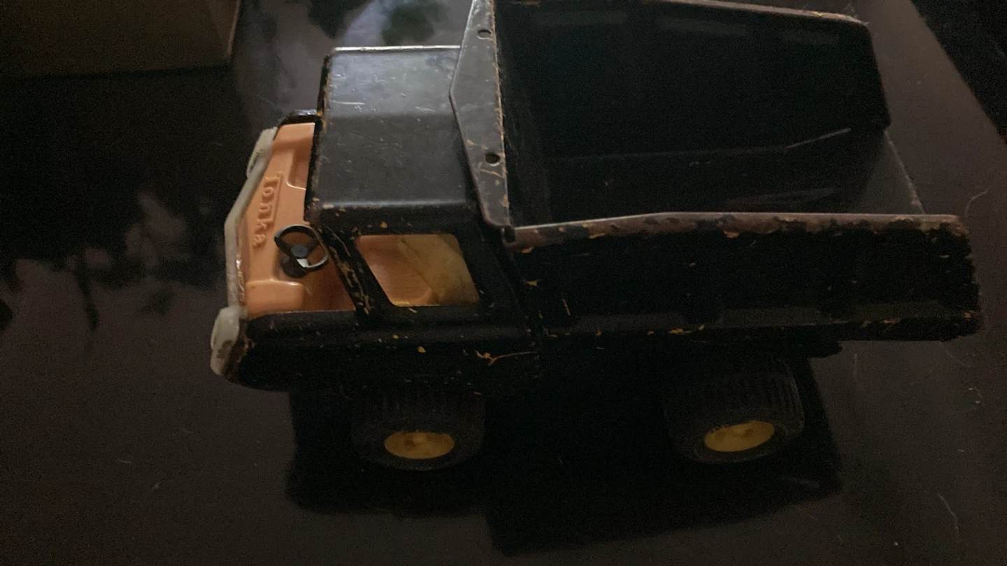Vintage Tonka Dump Truck Toy