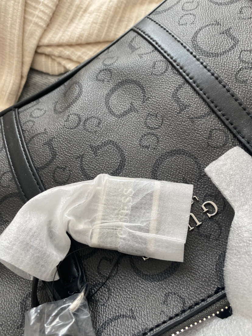 Guess Los Angeles Monogram Handbag - photo 4
