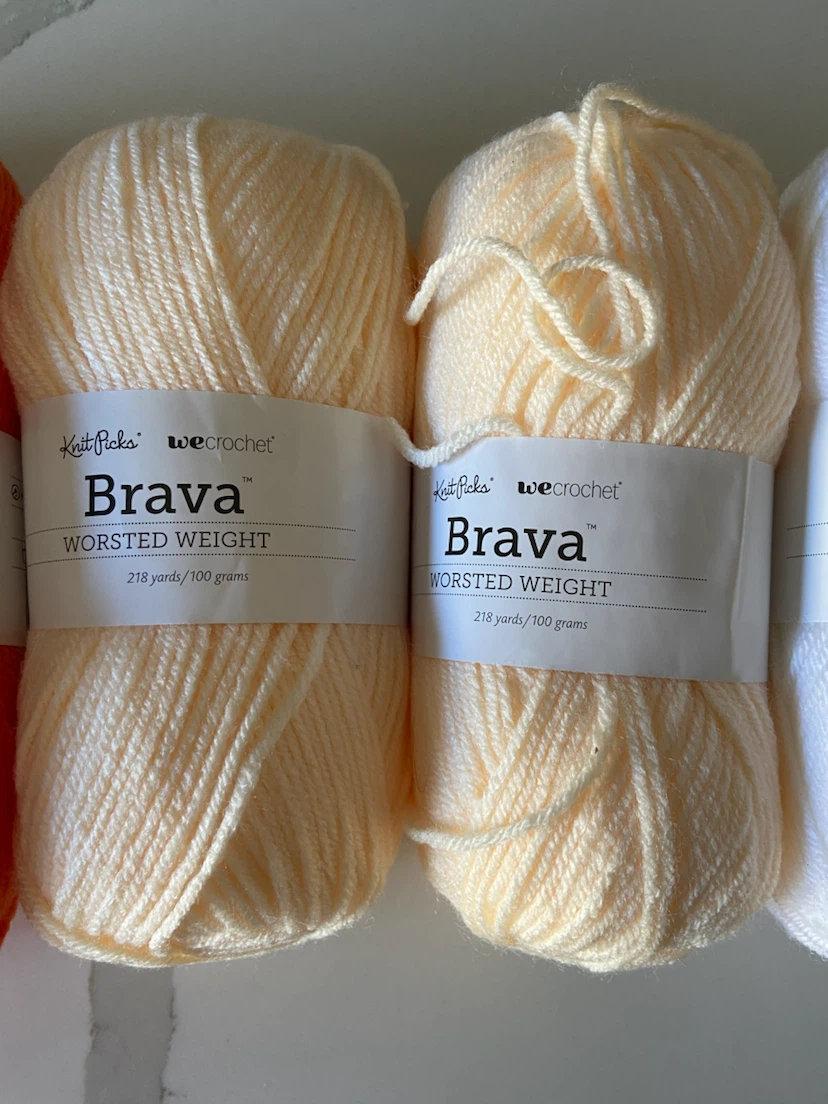 8 Spools Brava Worsted Weight Yarn - photo 2
