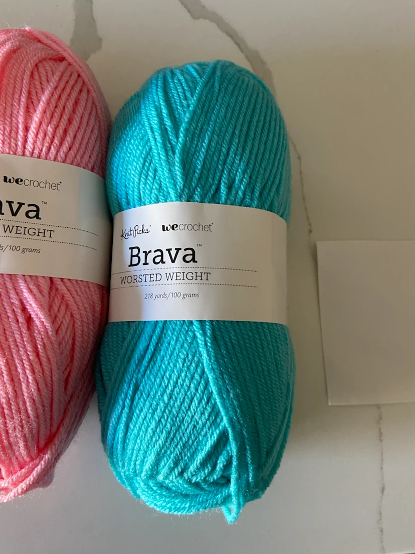 8 Spools Brava Worsted Weight Yarn - photo 5