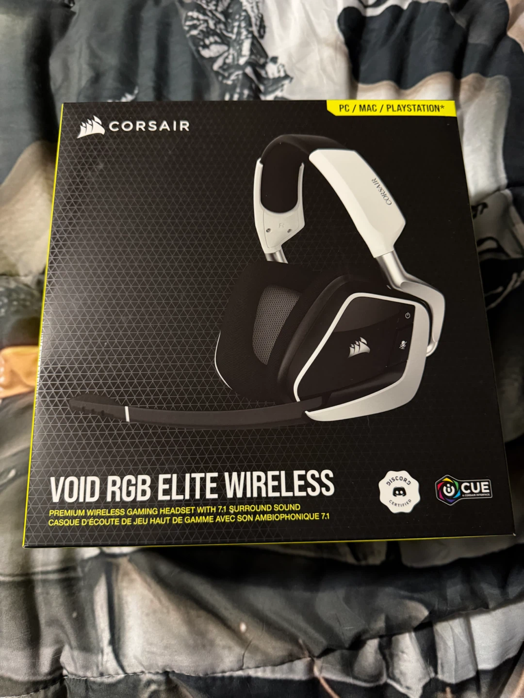 Corsair Void RGB Elite Wireless Gaming Headset