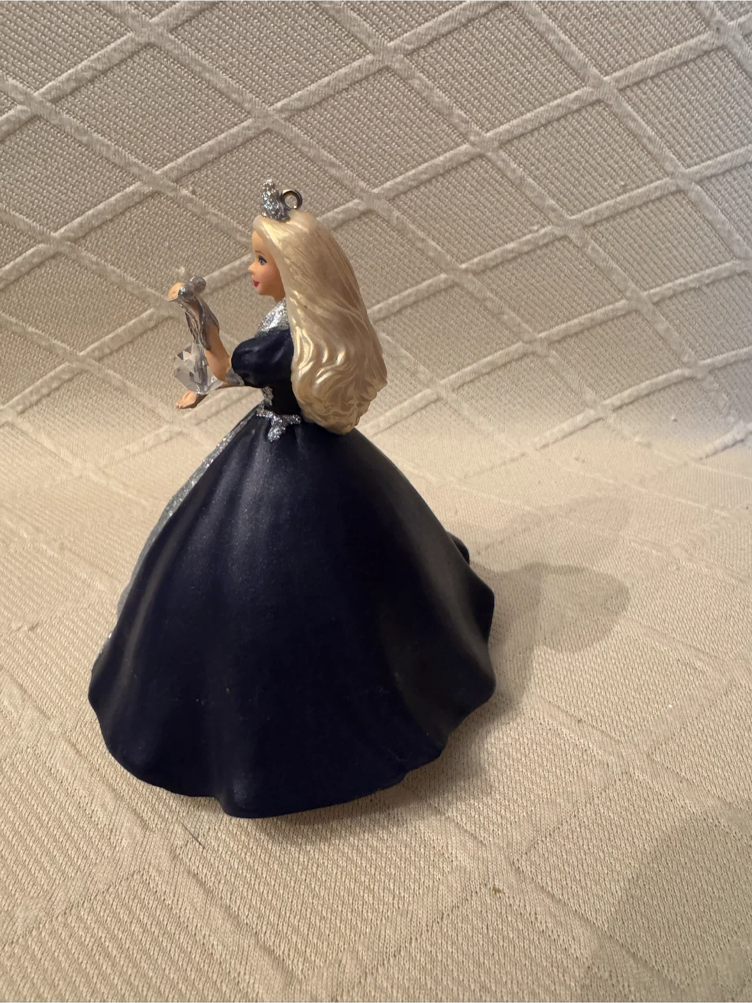 Hallmark Barbie Keepsake The Millennium Princess 1999 Ornament - photo 3