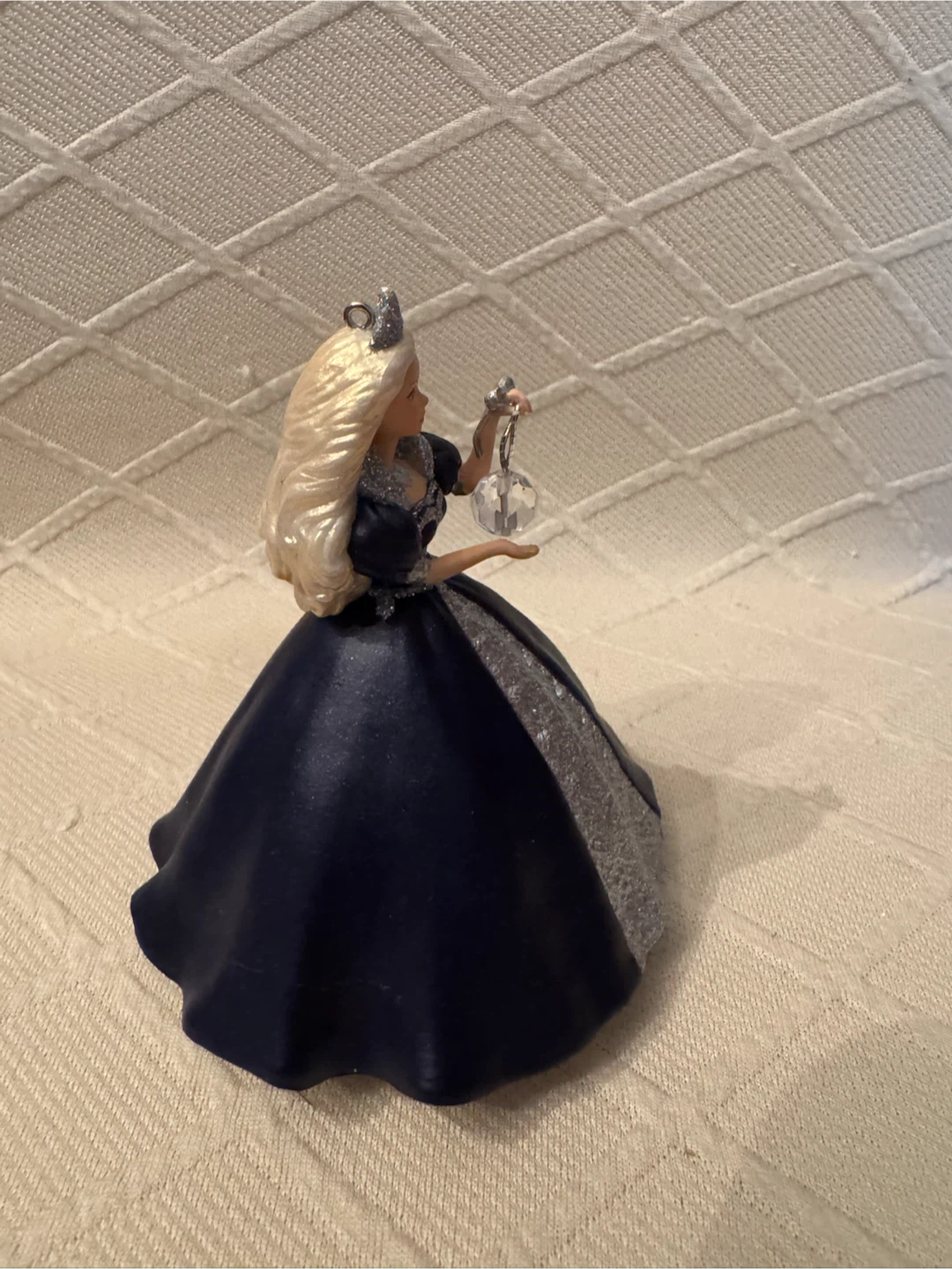 Hallmark Barbie Keepsake The Millennium Princess 1999 Ornament - photo 5