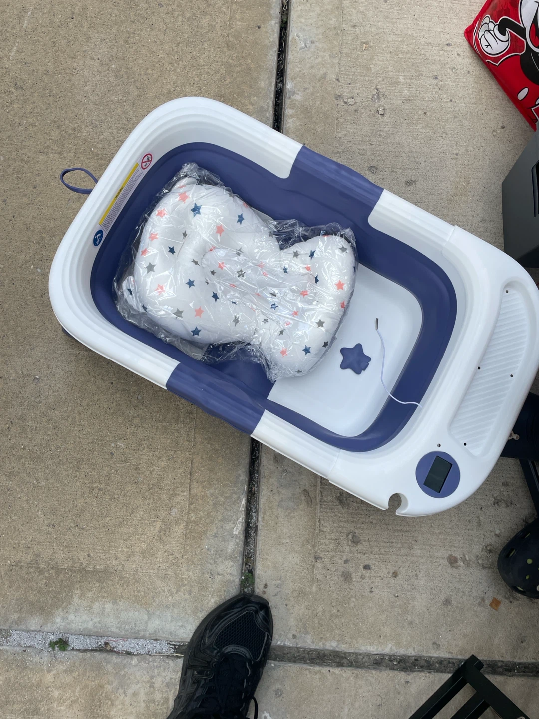 DatiBaby Foldable Children's Bathtub with Cushion - photo 5
