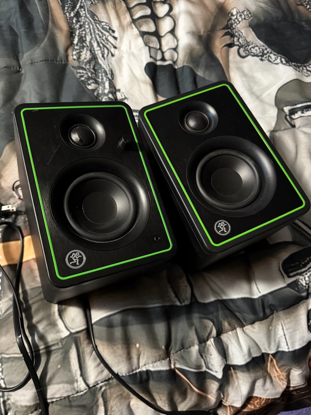 Mackie CR3-X Multimedia Monitors Speakers