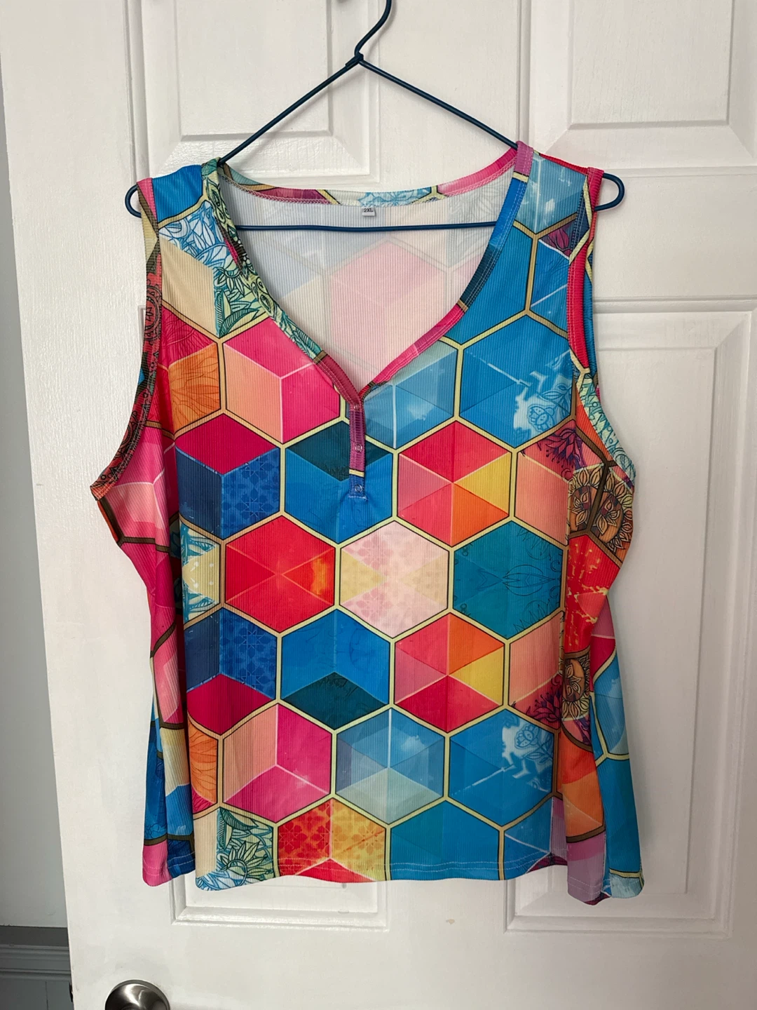 Unique design Tank Top - Size 2XL