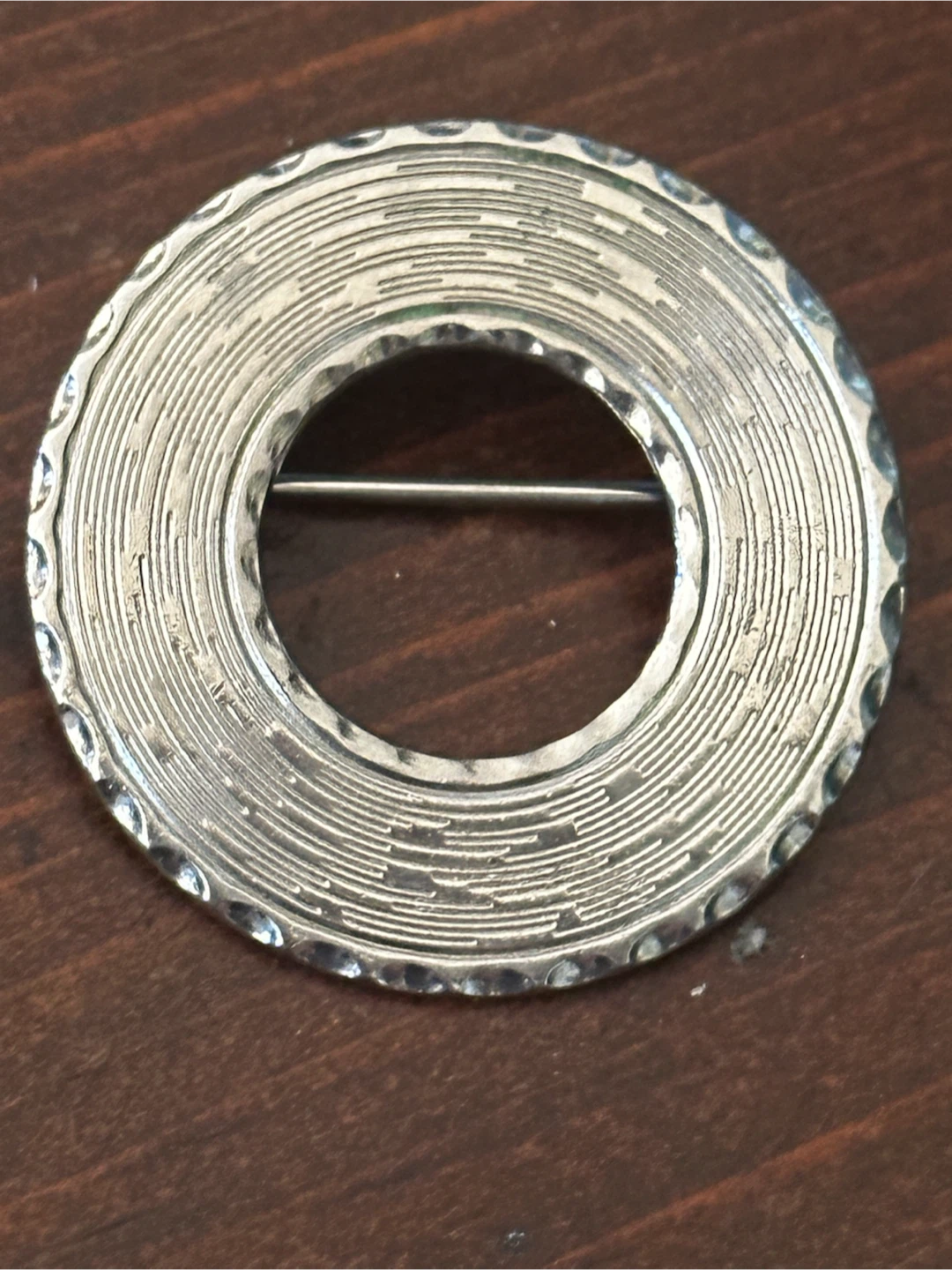 Vintage Silver Tone Grooved Circle Brooch