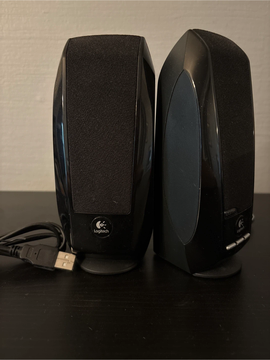 Logitech USB Speakers