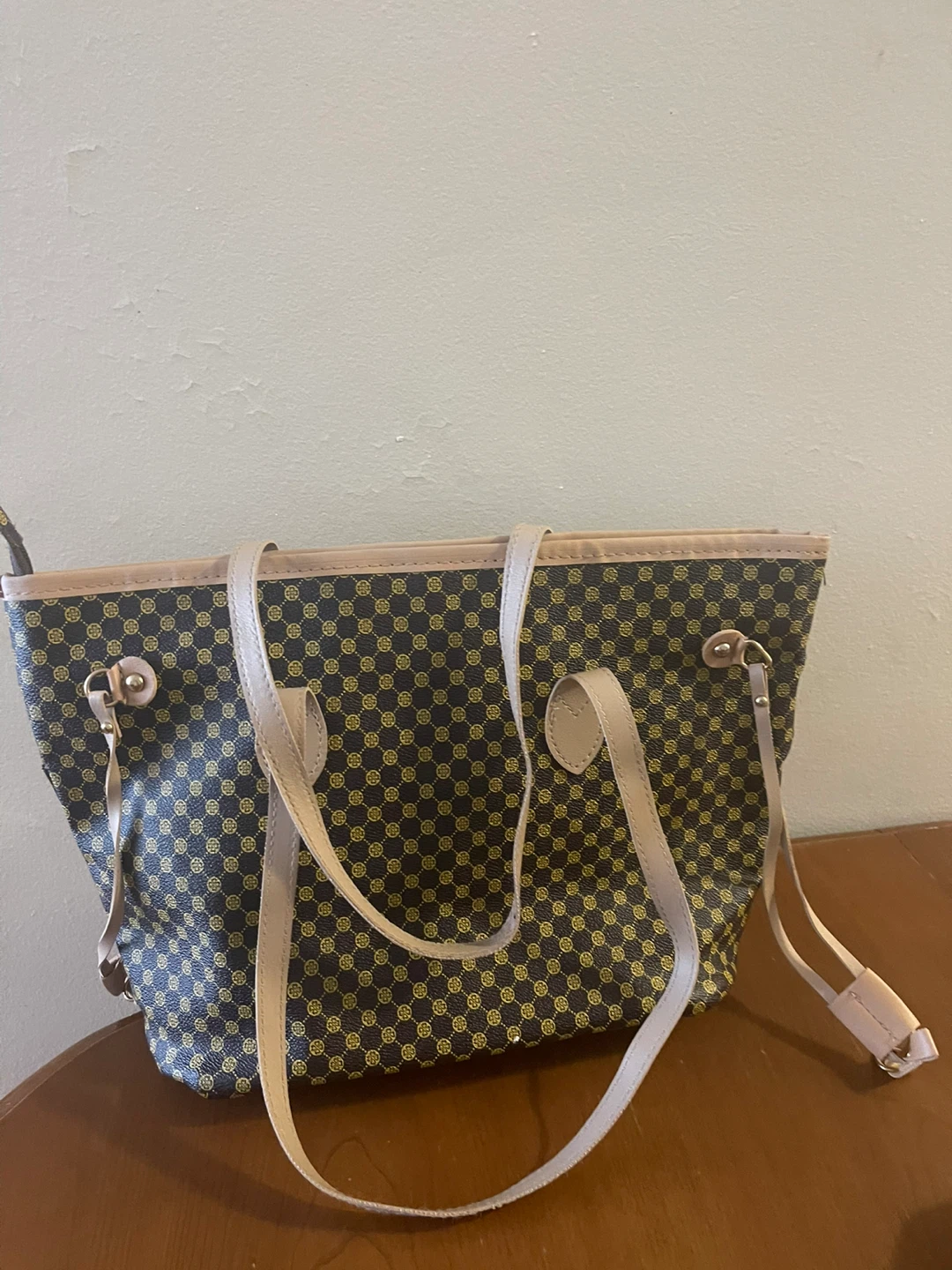 Tote Bag with Geometric Pattern